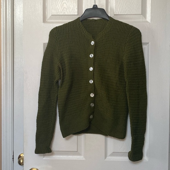 handmade Sweaters - VTG Handmade Olive Green Hand Knit Cardigan Sweater
